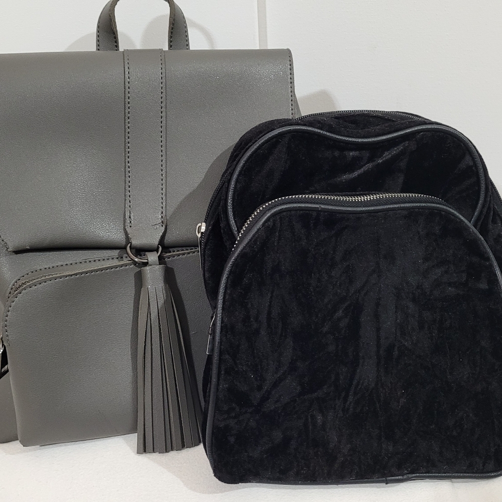 Gray and Black Women's Backpack Set
